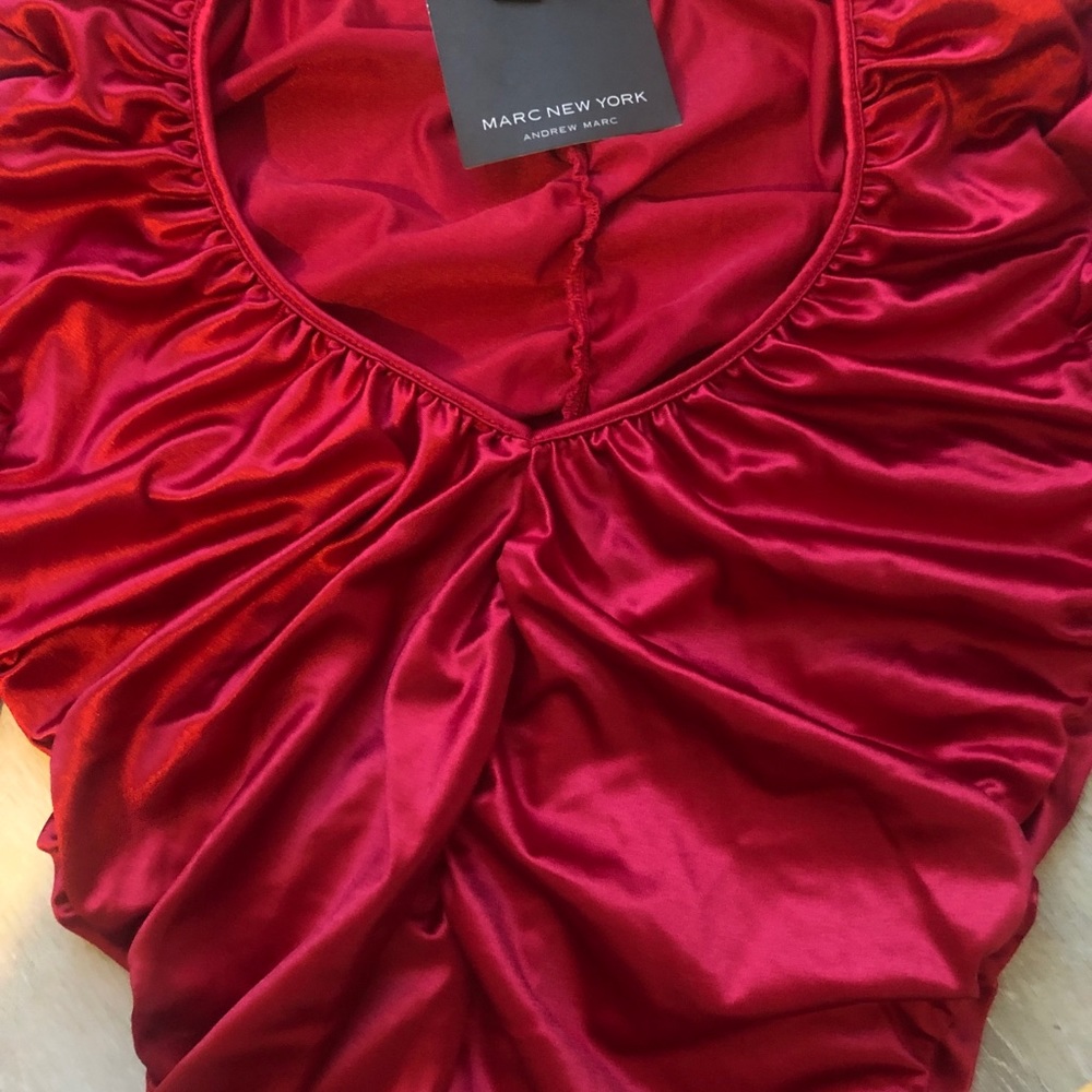 Ladies Marc New York red blouse, new with tickets